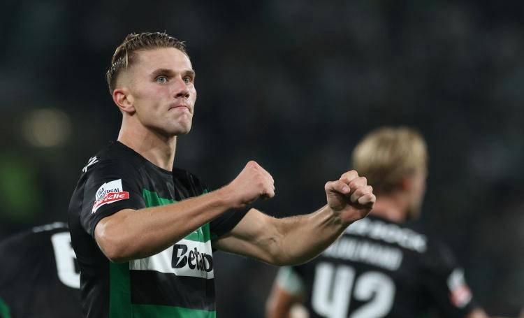 瑞典射手向曼联示好：成为解决锋线问题的关键吗